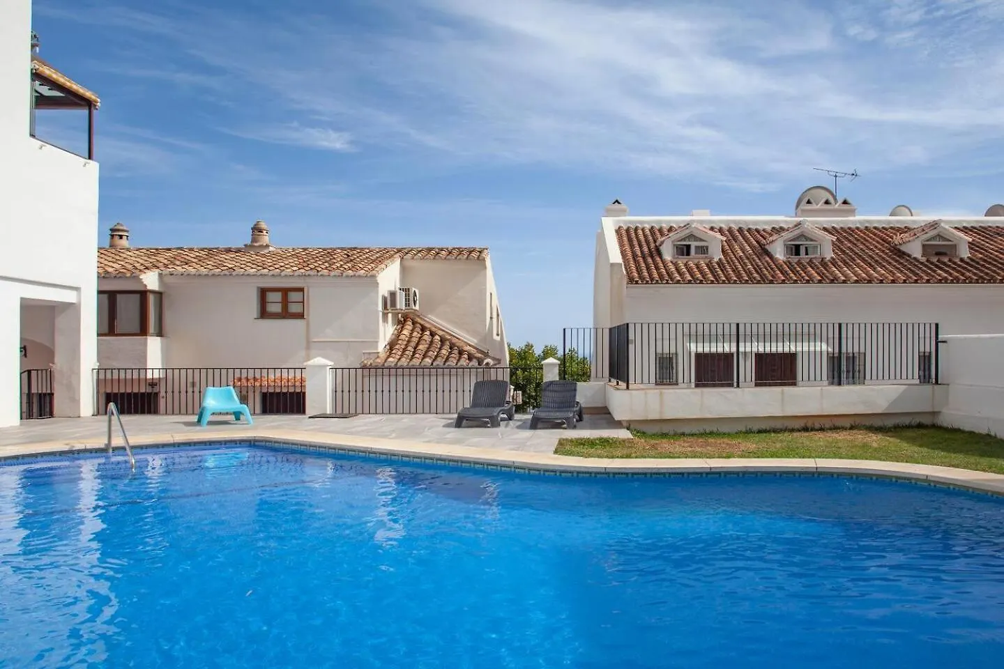 Apartment 3 Bedrooms Sea Views Mijas Pueblo